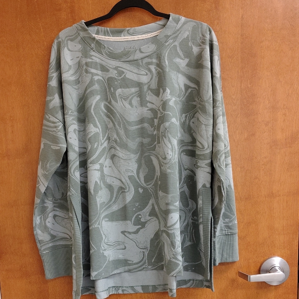 Wonderly Studio Crew Marbled Green